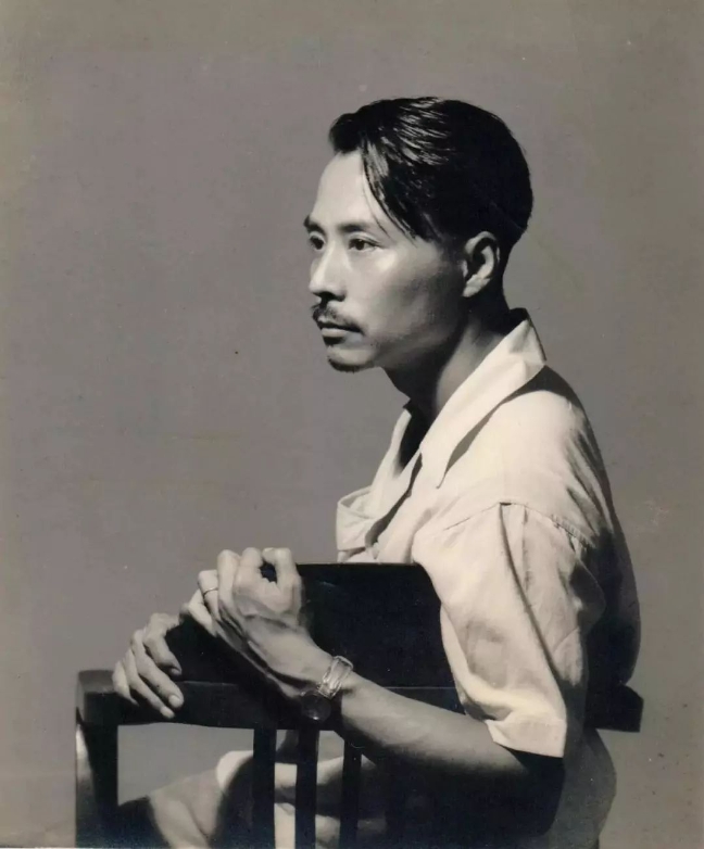 葉淺予中國(guó)畫研究院（中國(guó)國(guó)家畫院前身）第一屆副院長(zhǎng)、院委